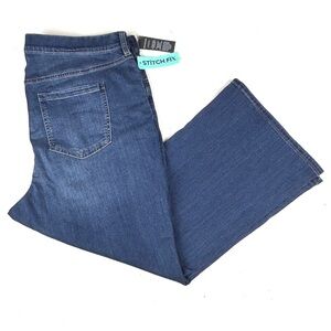 Liverpool “Gia Glider Crop” Womens Blue Jeans Size 22W And 25.5” Inseam NWT